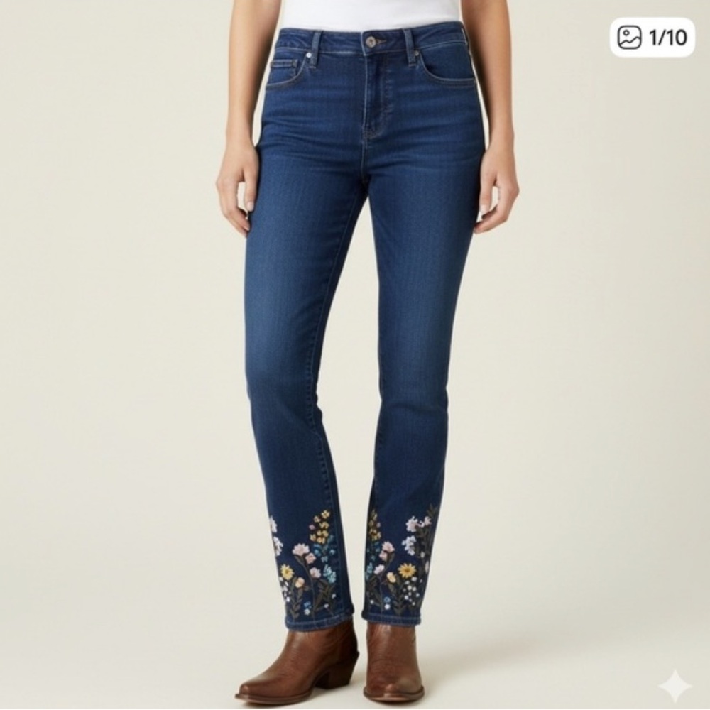 DRIFTWOOD Kelly Boot Cut Sunny Garden Embroidered Jeans Sz: 28,‎ 29 & 30